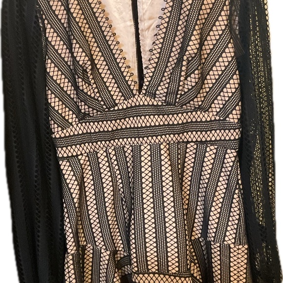 Dress - Black lace overlay fit and flare Lulu's dress - Picture 5 of 10